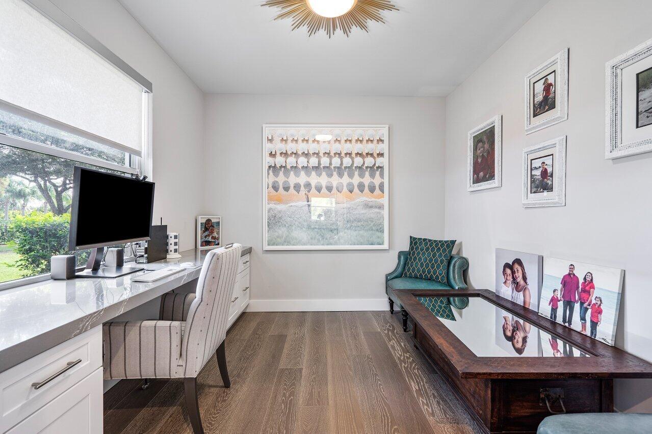 DELRAY LAKES EST - Residential