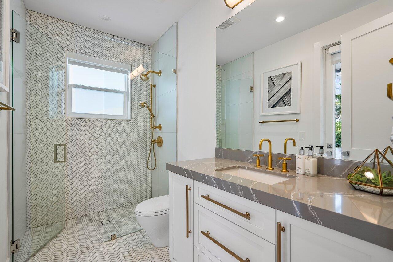 DELRAY LAKES EST - Residential