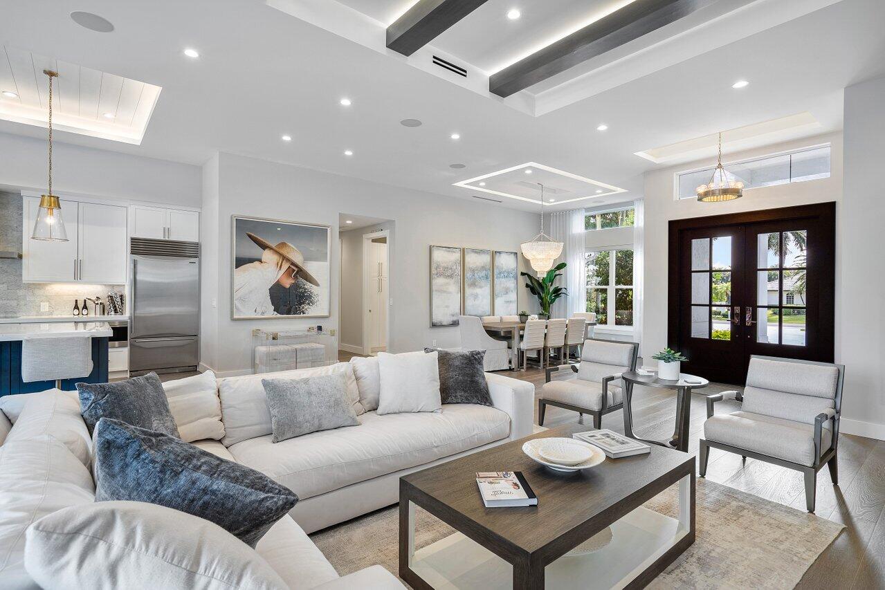 DELRAY LAKES EST - Residential