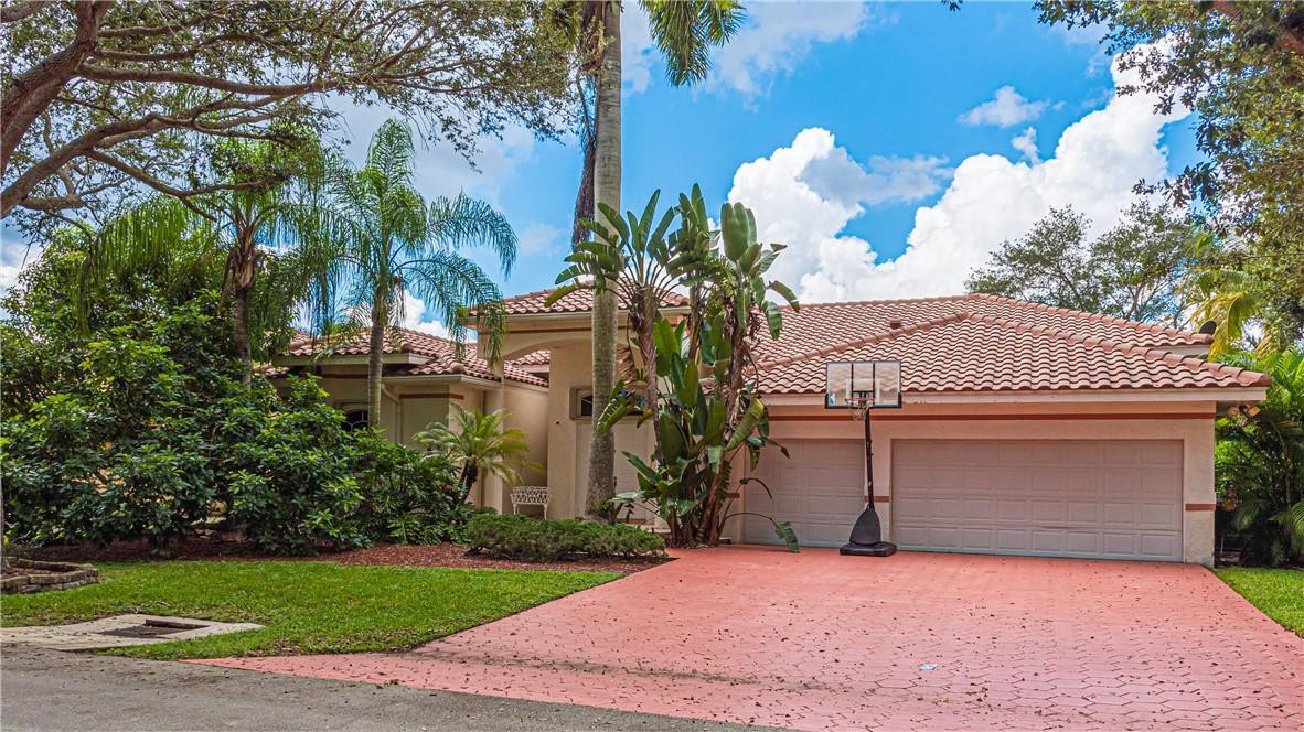 Countrys Point 119-29 B - Residential