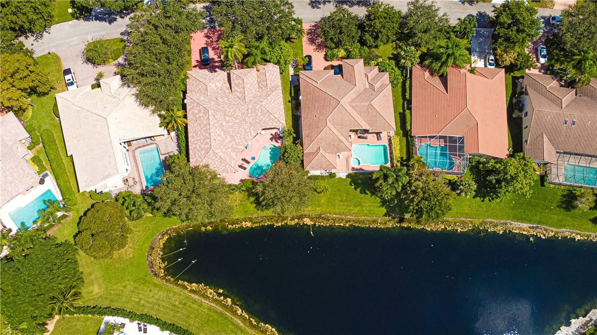 Countrys Point 119-29 B - Residential