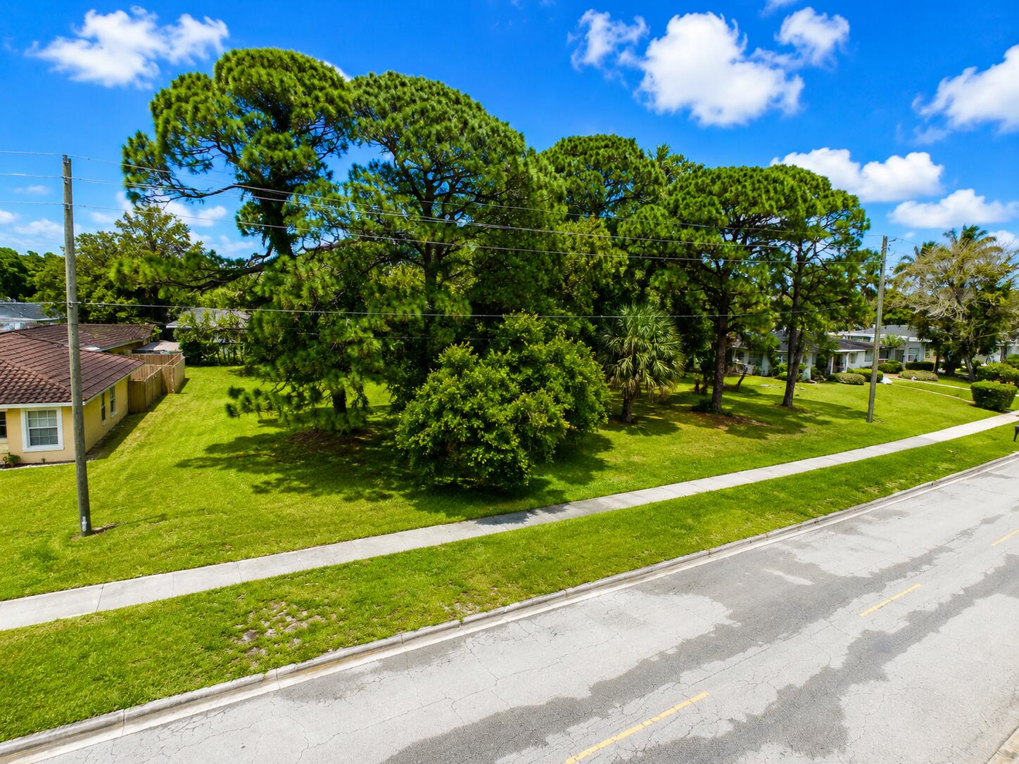 MARAVILLA ESTATES - Land