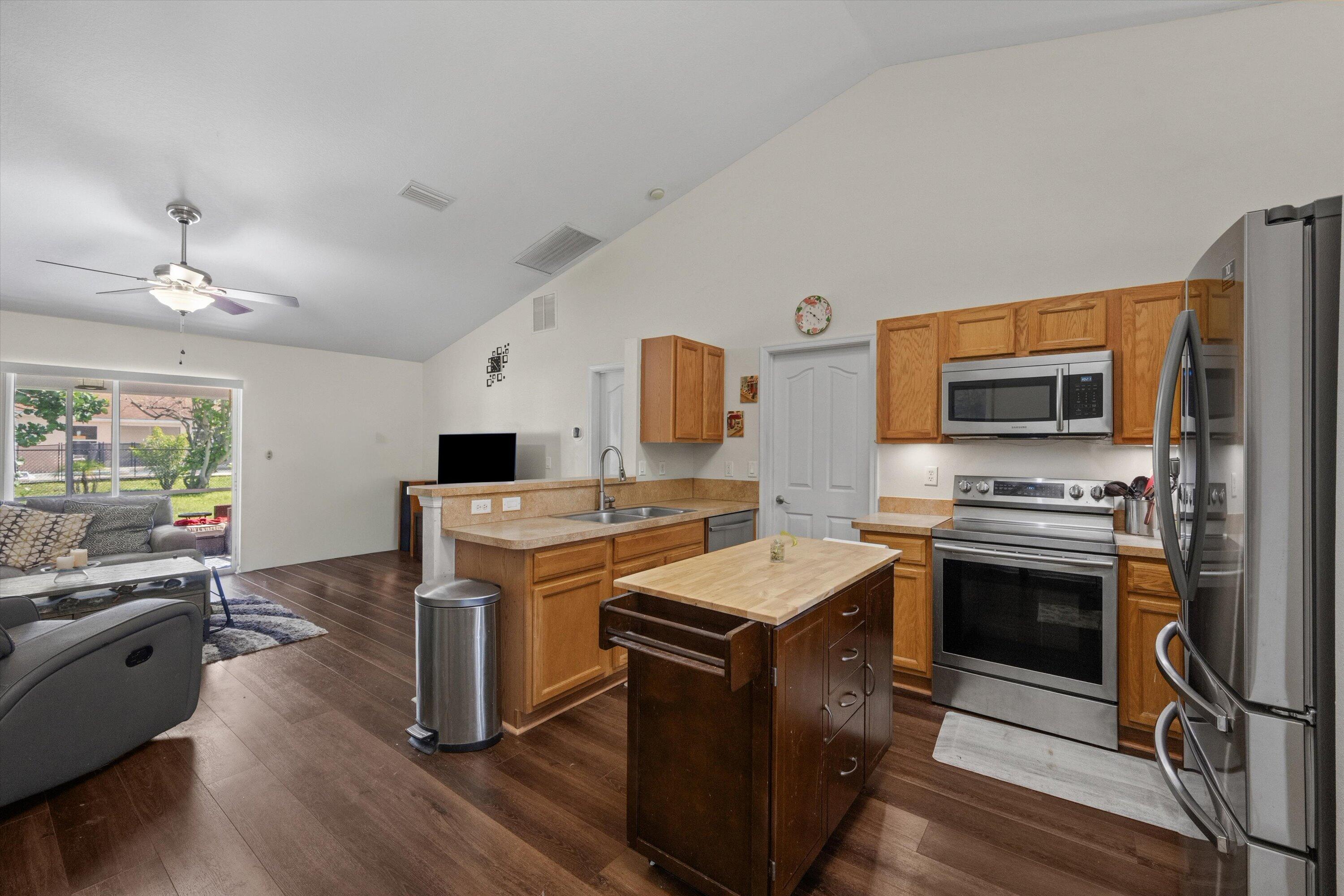 PORT ST LUCIE SECTION 12 - Residential