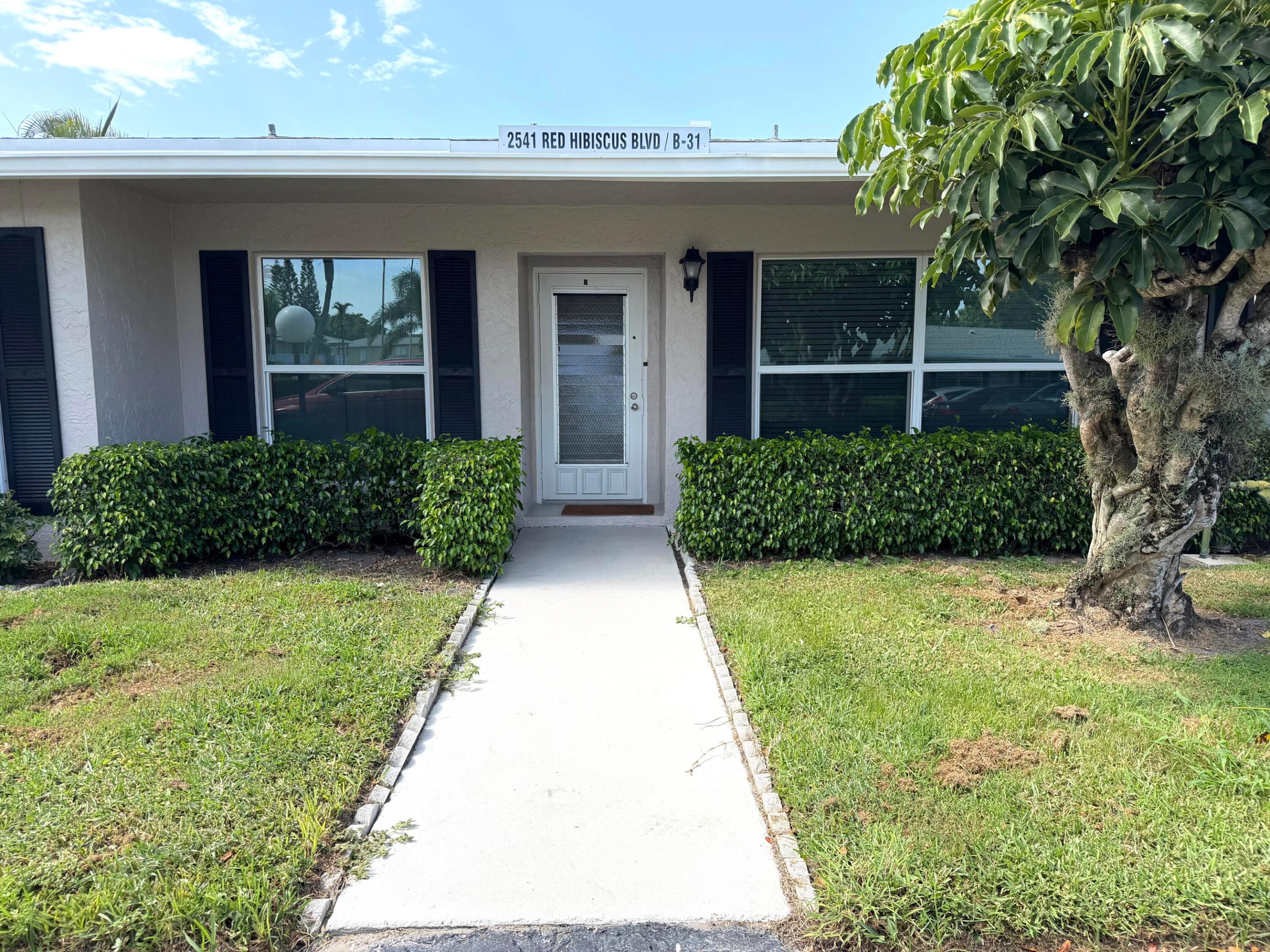 PINES OF DELRAY - Residential