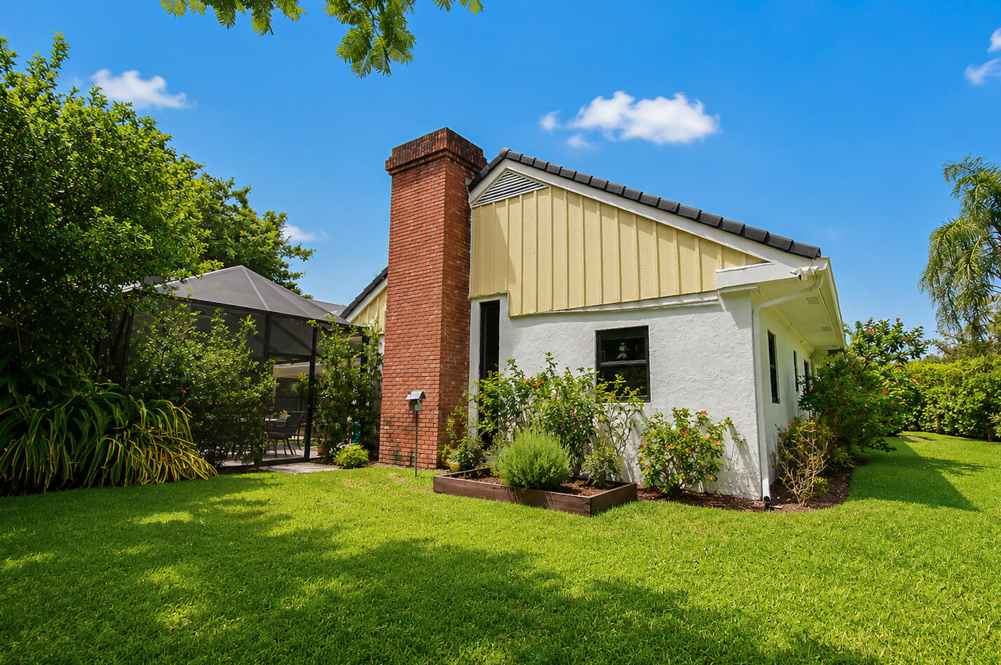 ESTANCIA - Residential