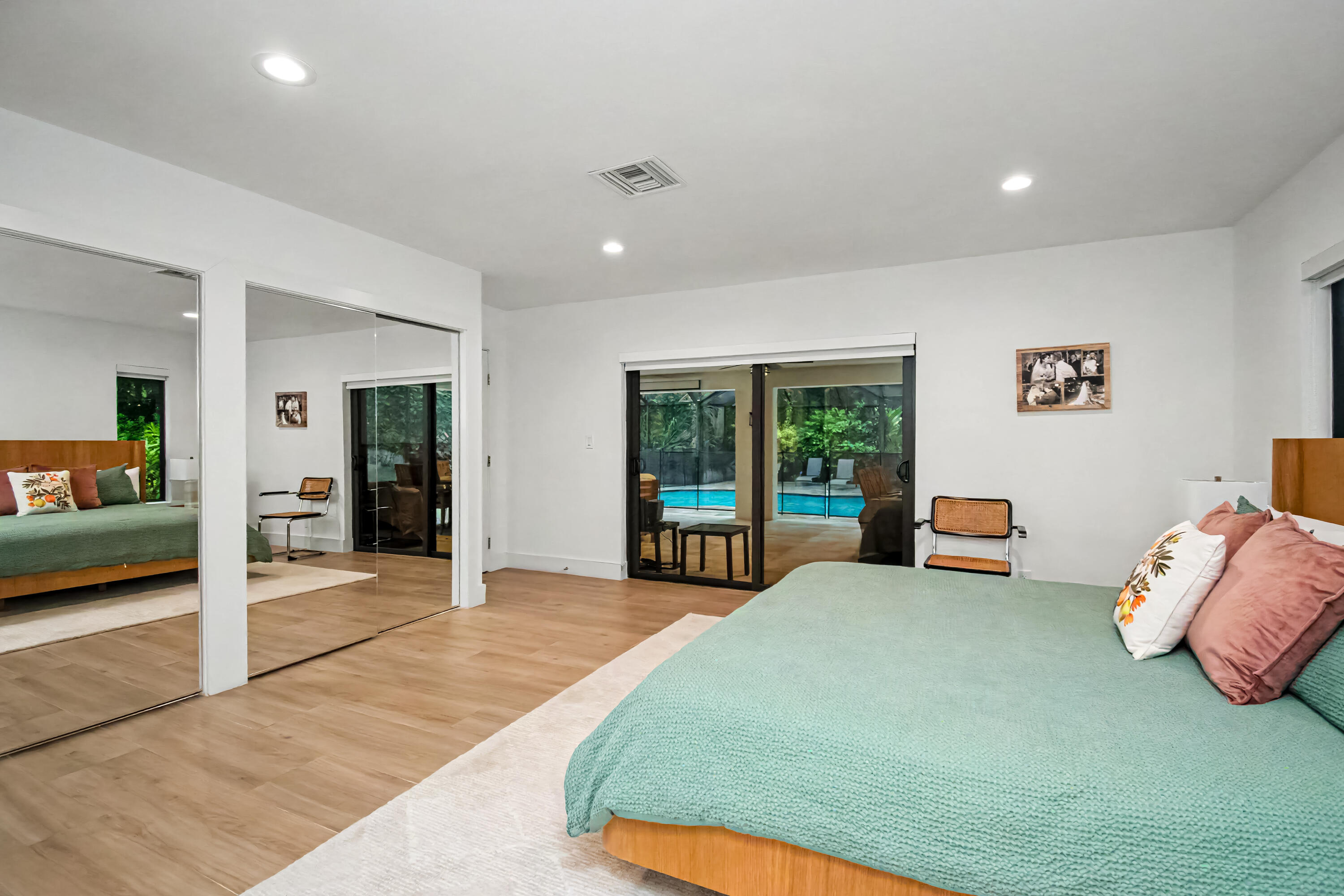 ESTANCIA - Residential