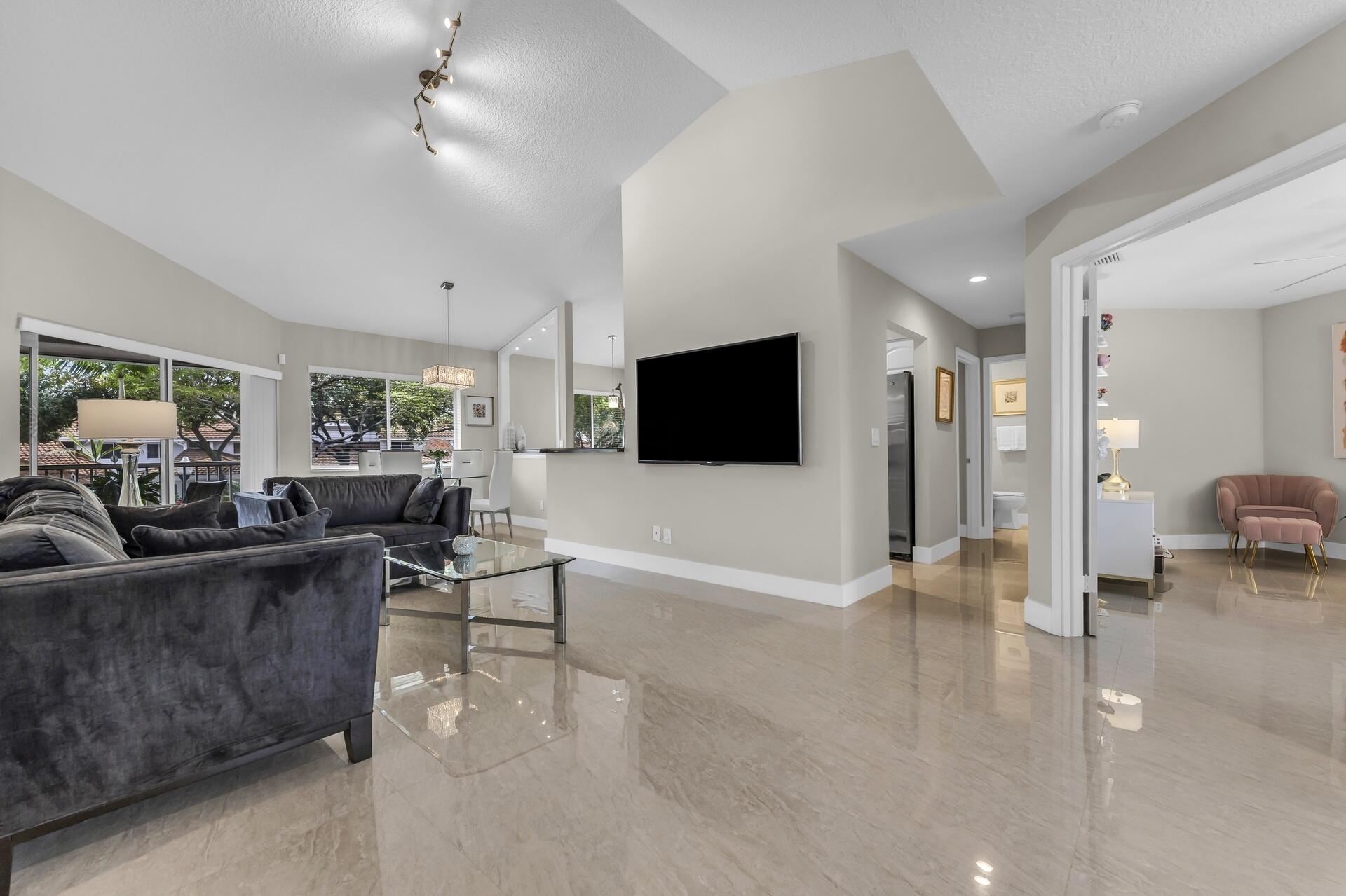 PARC COURT CONDO - Residential
