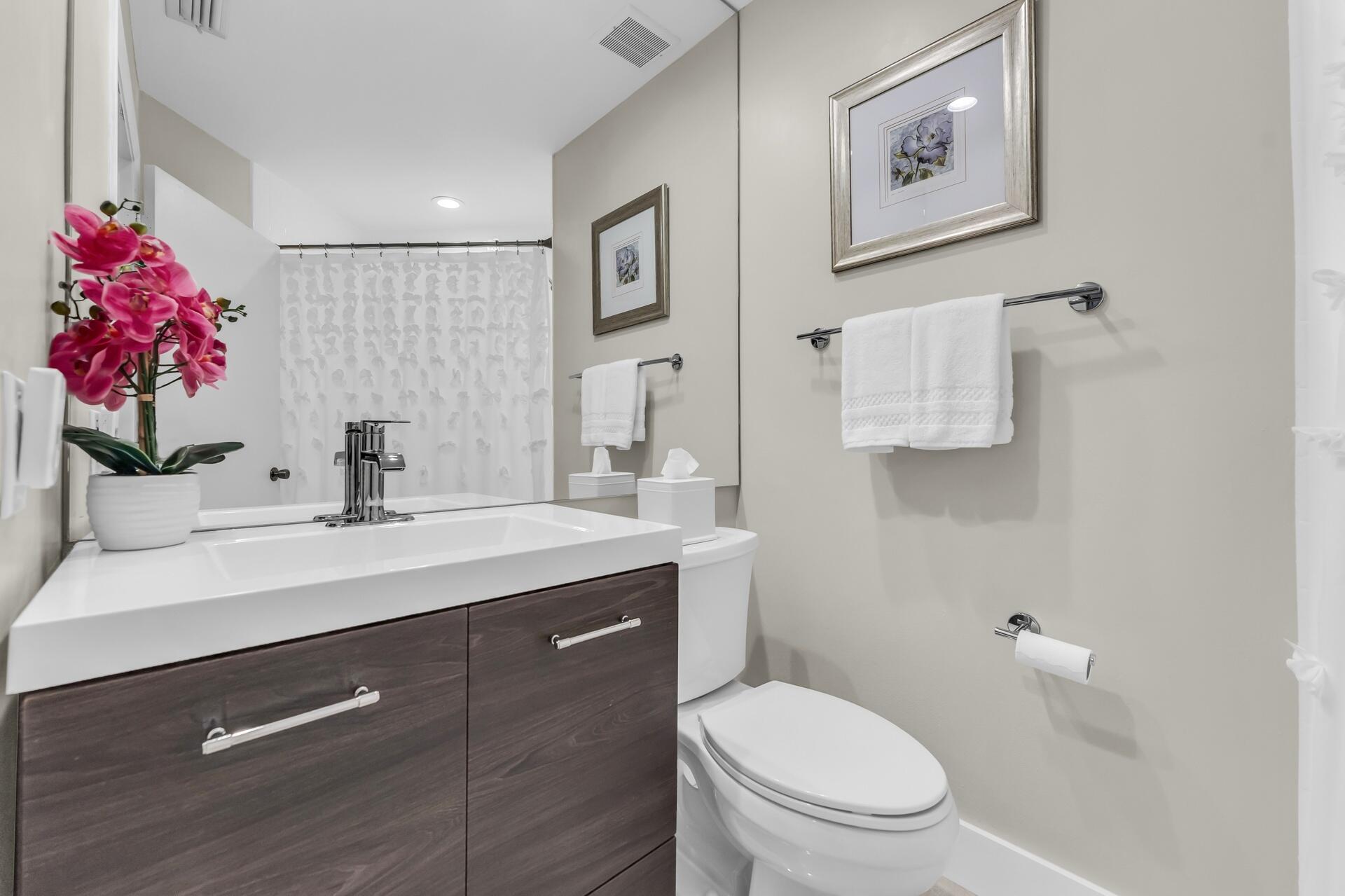 PARC COURT CONDO - Residential