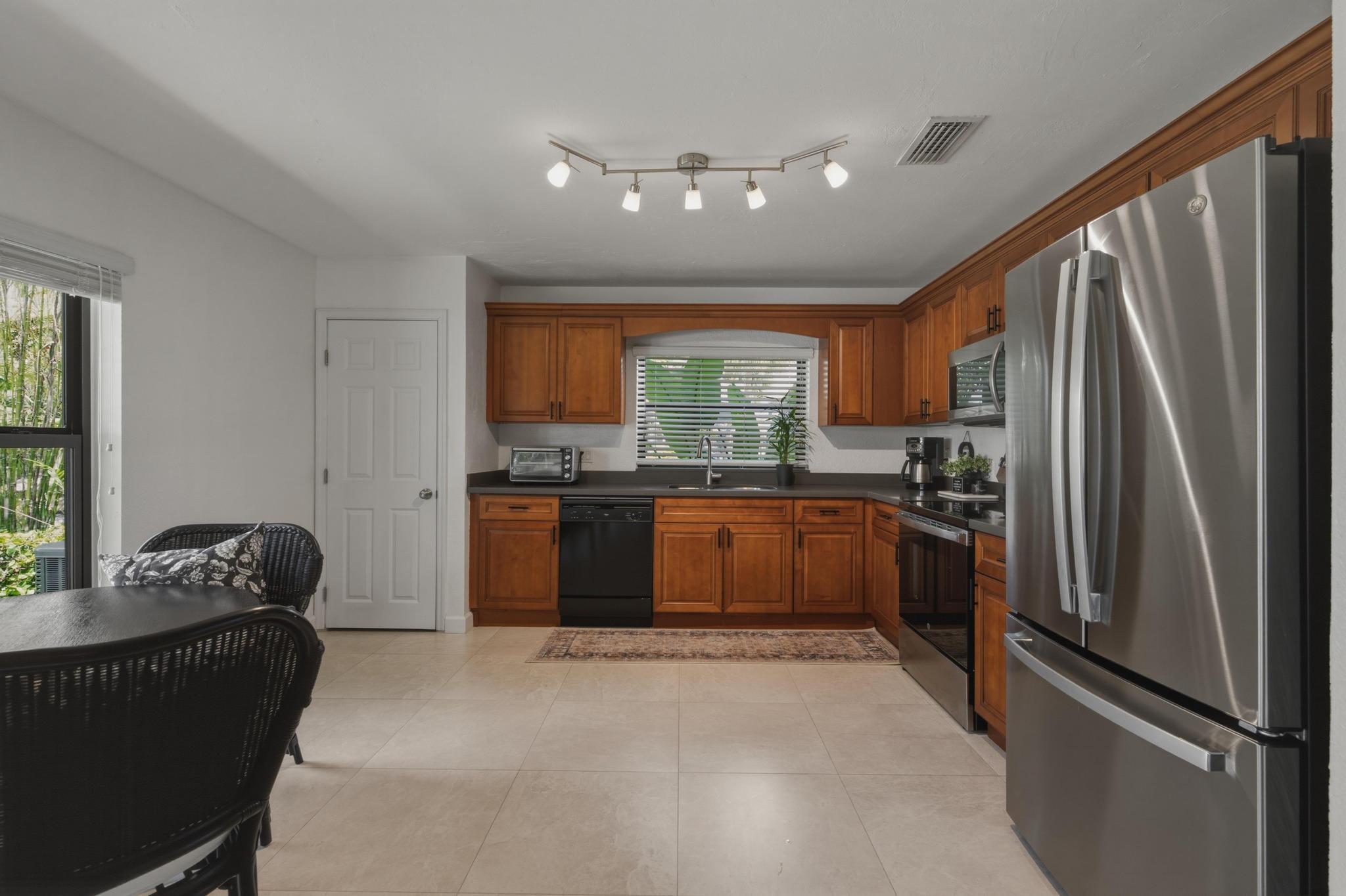 VINEYARDS OF PLANTATION CONDO - Residential