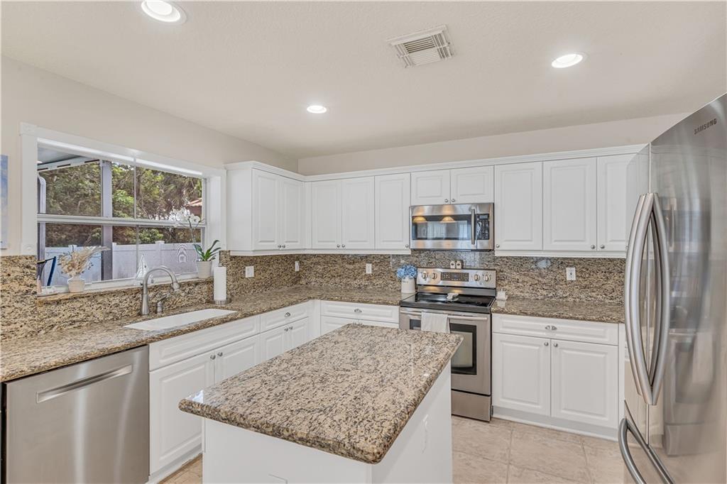 Chapel Trail II 112-16 B - Residential