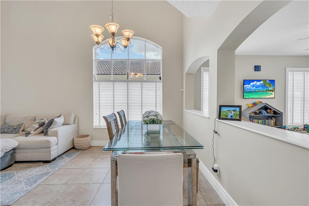 Chapel Trail II 112-16 B - Residential