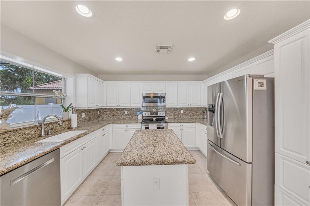 Chapel Trail II 112-16 B - Residential