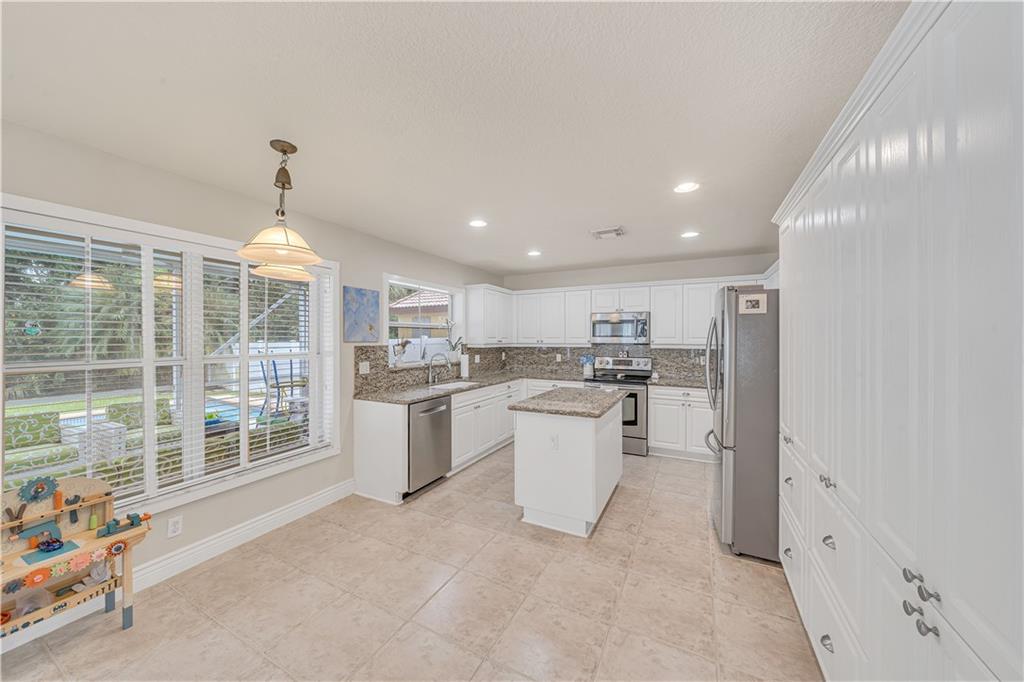 Chapel Trail II 112-16 B - Residential