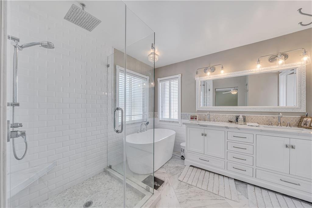 Chapel Trail II 112-16 B - Residential