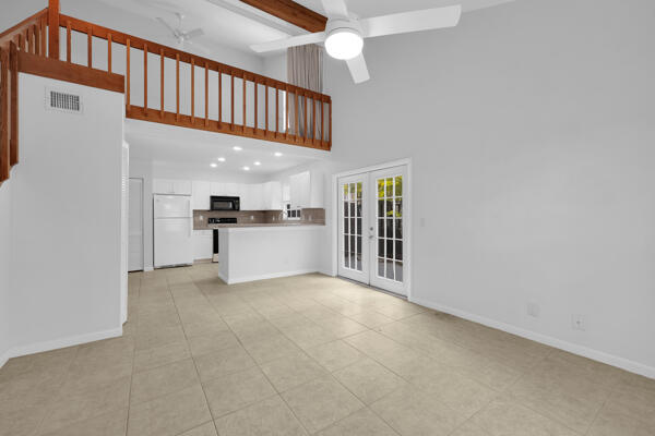 CYPRESS VILLAS - Residential