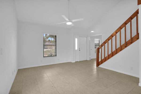 CYPRESS VILLAS - Residential