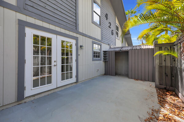 CYPRESS VILLAS - Residential