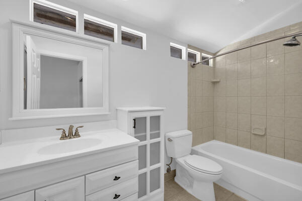 CYPRESS VILLAS - Residential