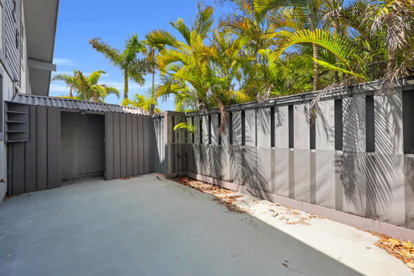 CYPRESS VILLAS - Residential