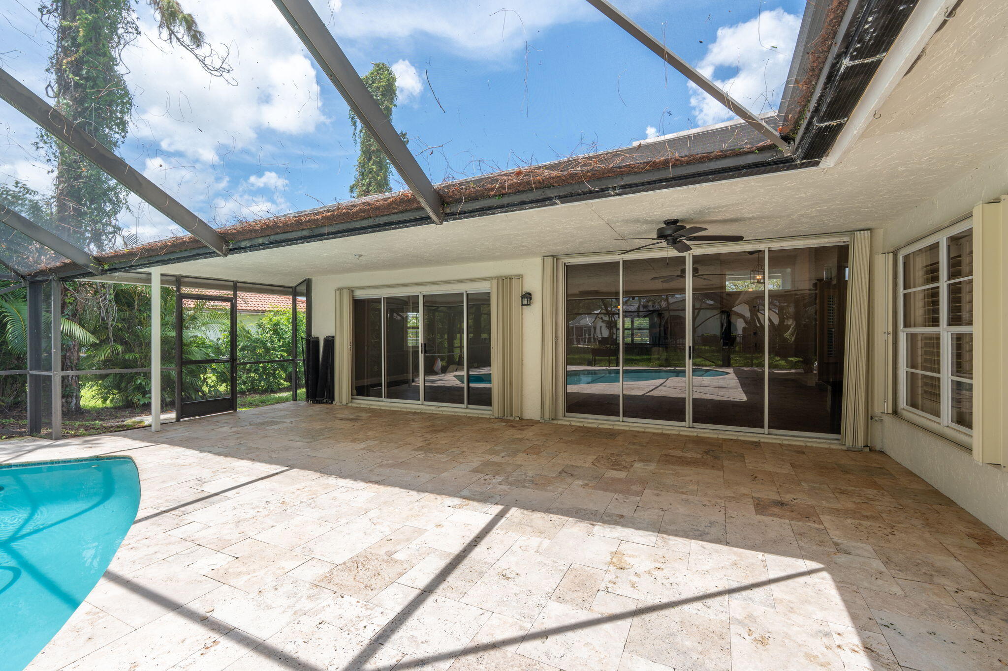 GREENVIEW SHORES 2 OF WELLINGTON - Residential