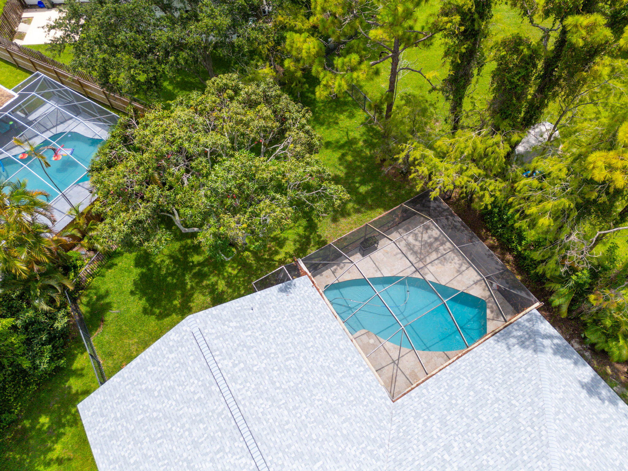 GREENVIEW SHORES 2 OF WELLINGTON - Residential