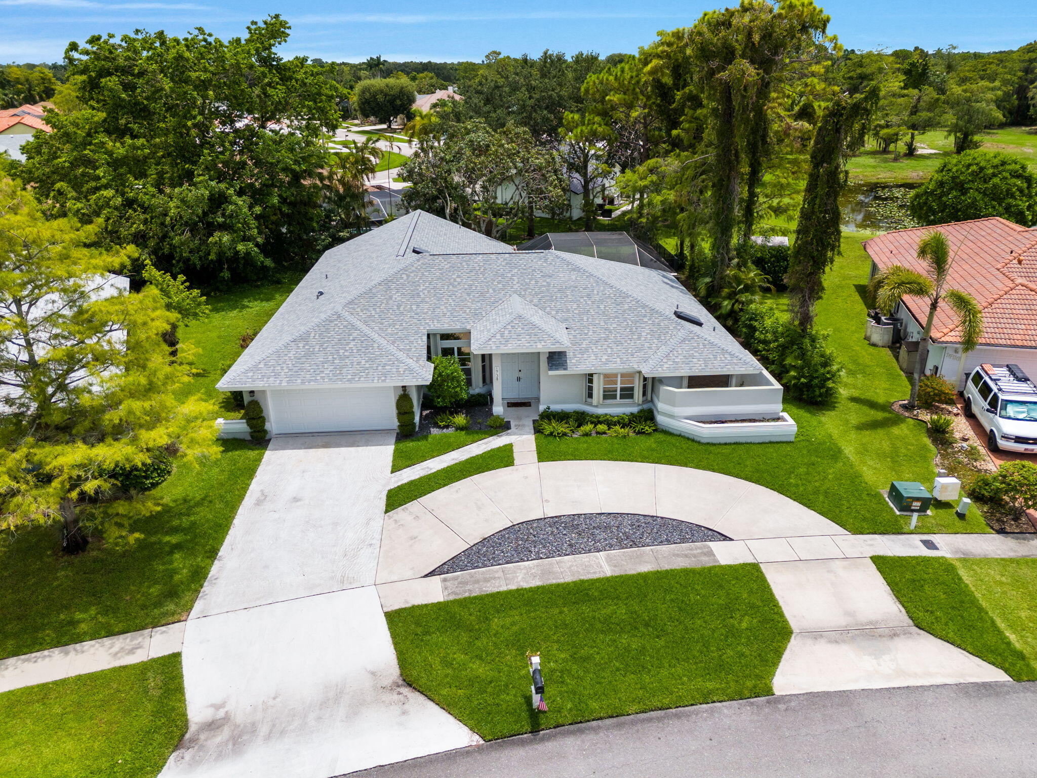 GREENVIEW SHORES 2 OF WELLINGTON - Residential