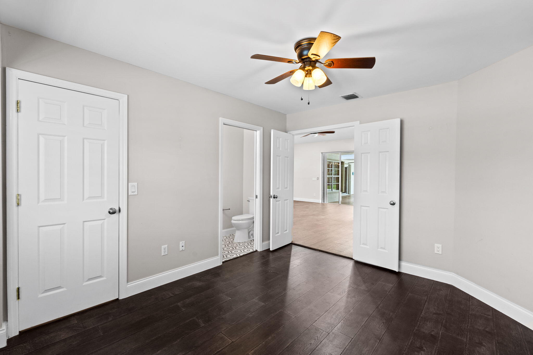 GREENVIEW SHORES 2 OF WELLINGTON - Residential