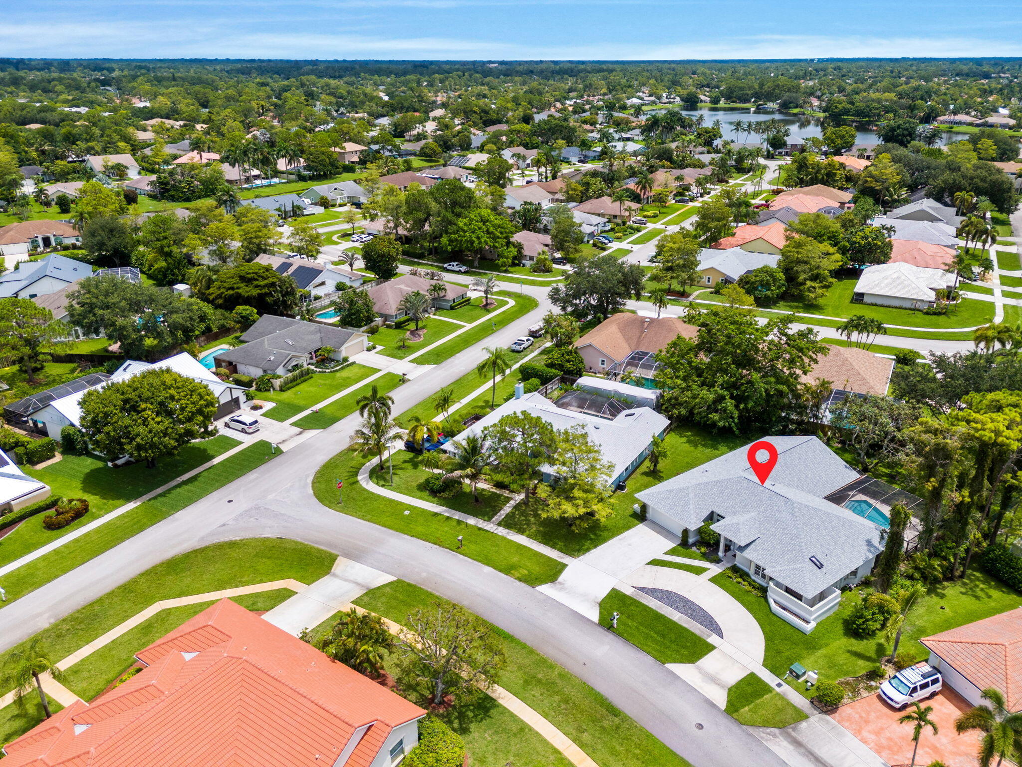 GREENVIEW SHORES 2 OF WELLINGTON - Residential