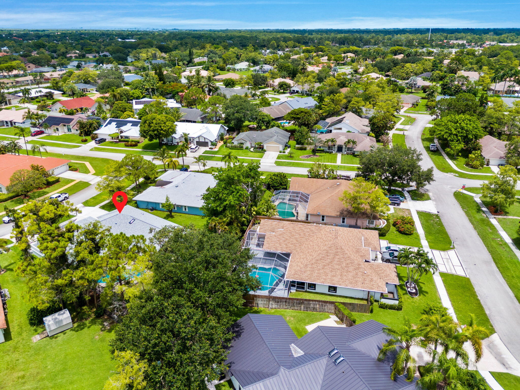 GREENVIEW SHORES 2 OF WELLINGTON - Residential
