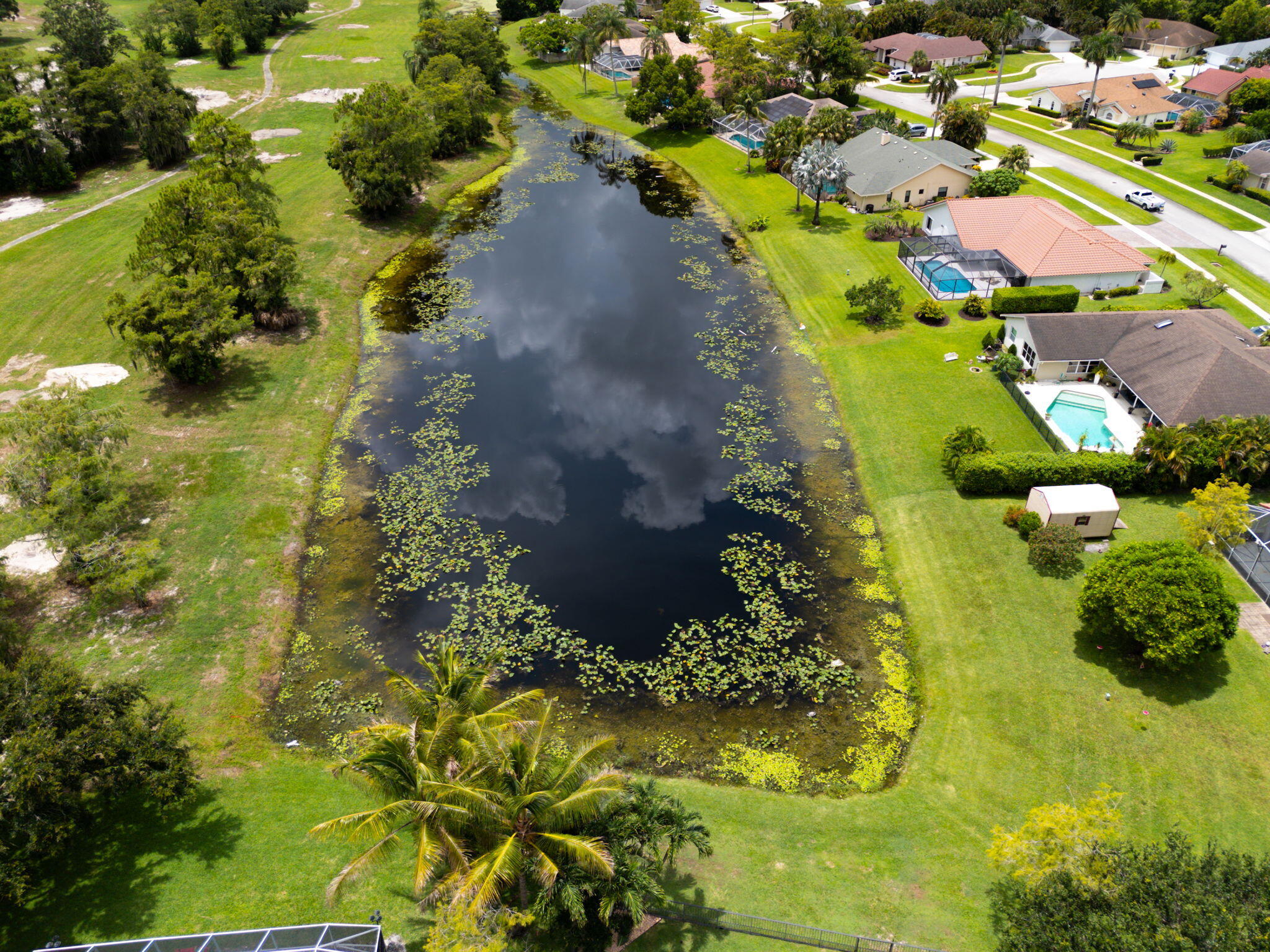 GREENVIEW SHORES 2 OF WELLINGTON - Residential