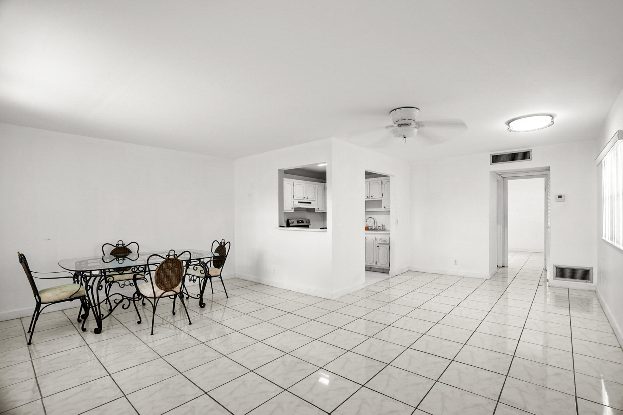 KINGS POINT BRITTANY CONDOS - Residential