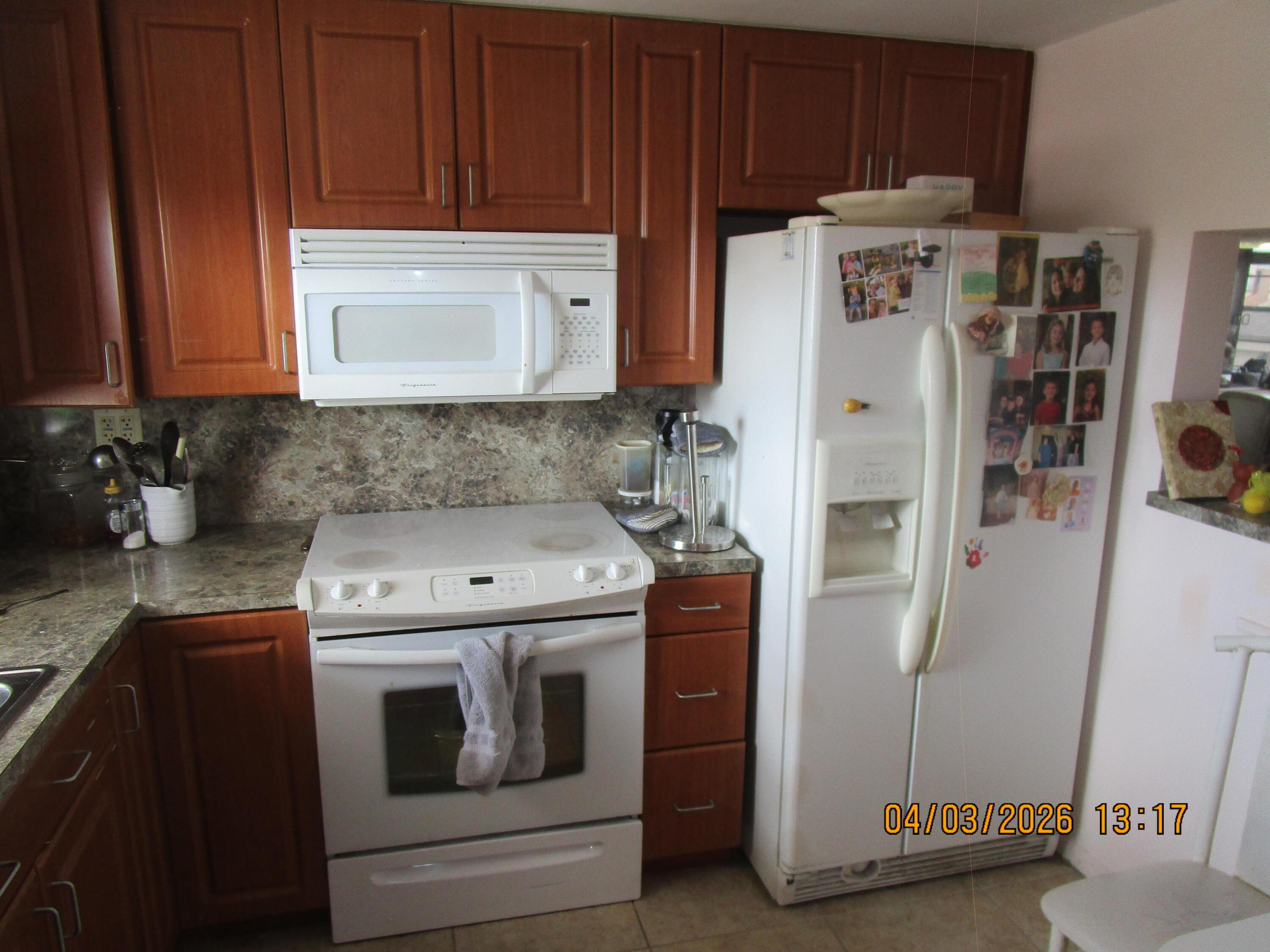 THIS LOVELY ONE BEDROOM ONE AND A HALF BATH UNIT HAS TOTAL WHEELCHAIR ACCESS INCLUDING THE SHOWER. UNIT HAS TILE AND LAMINATE FLOORS. TANKLESS WATER HEATER.  LOCATED NEXT TO THE MAIN CLUBHOUSE. GIVES YOU THE OPPURTUNITY TO USE ALL THE WONDERFULL IMMENITIES. PREFER SOLD AS/IS  FURNISHED. CONDO ASSOCIATION HAS INCOME AND CREDIT REQUIREMENTS.  ASSOCIATION SAYS 55+ COMMUNITY SEE BROKER REMARKS FOR INCOME REQUIREMENTS.  670+ CREDIT SCORE. THIS UNIT IS BEING OFFERED CASH ONLY.  ASSOCIATION HOLDS 6 MONTHS MAINT. FOR 3 YEARS.  SELLER REQUESTS LISTING AGENT REVIEW INCOME AND CREDIT PRIOR TO SELLER EXECUTING CONTRACT.