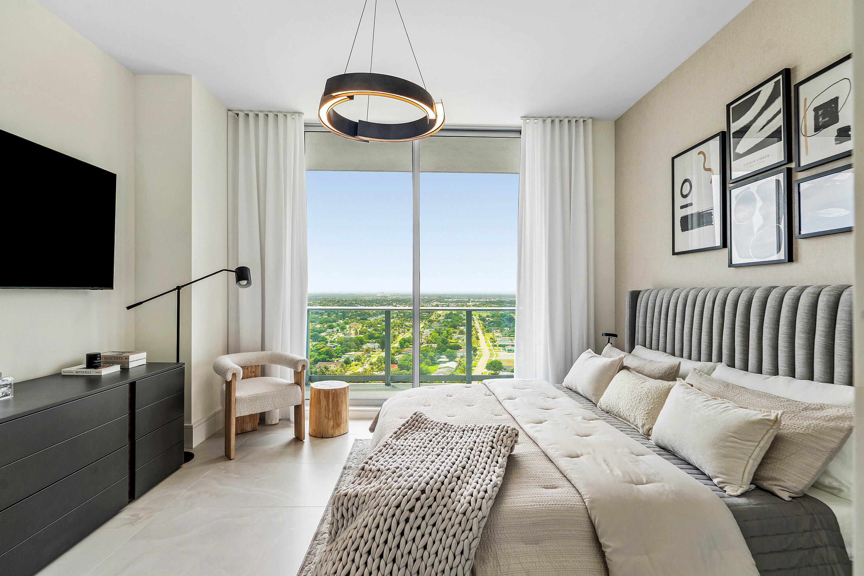 Nautilus 220 Condominium - Residential
