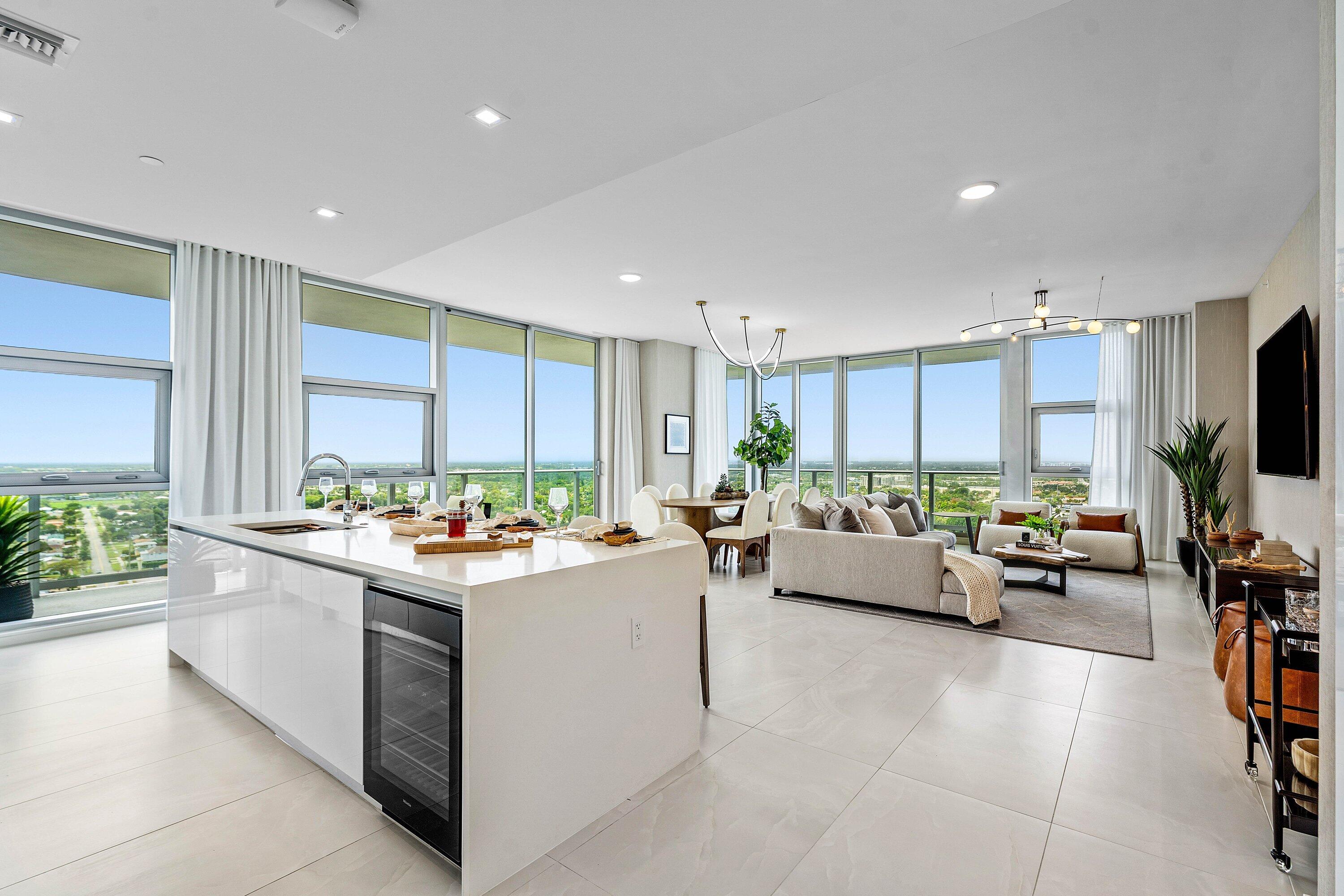Nautilus 220 Condominium - Residential
