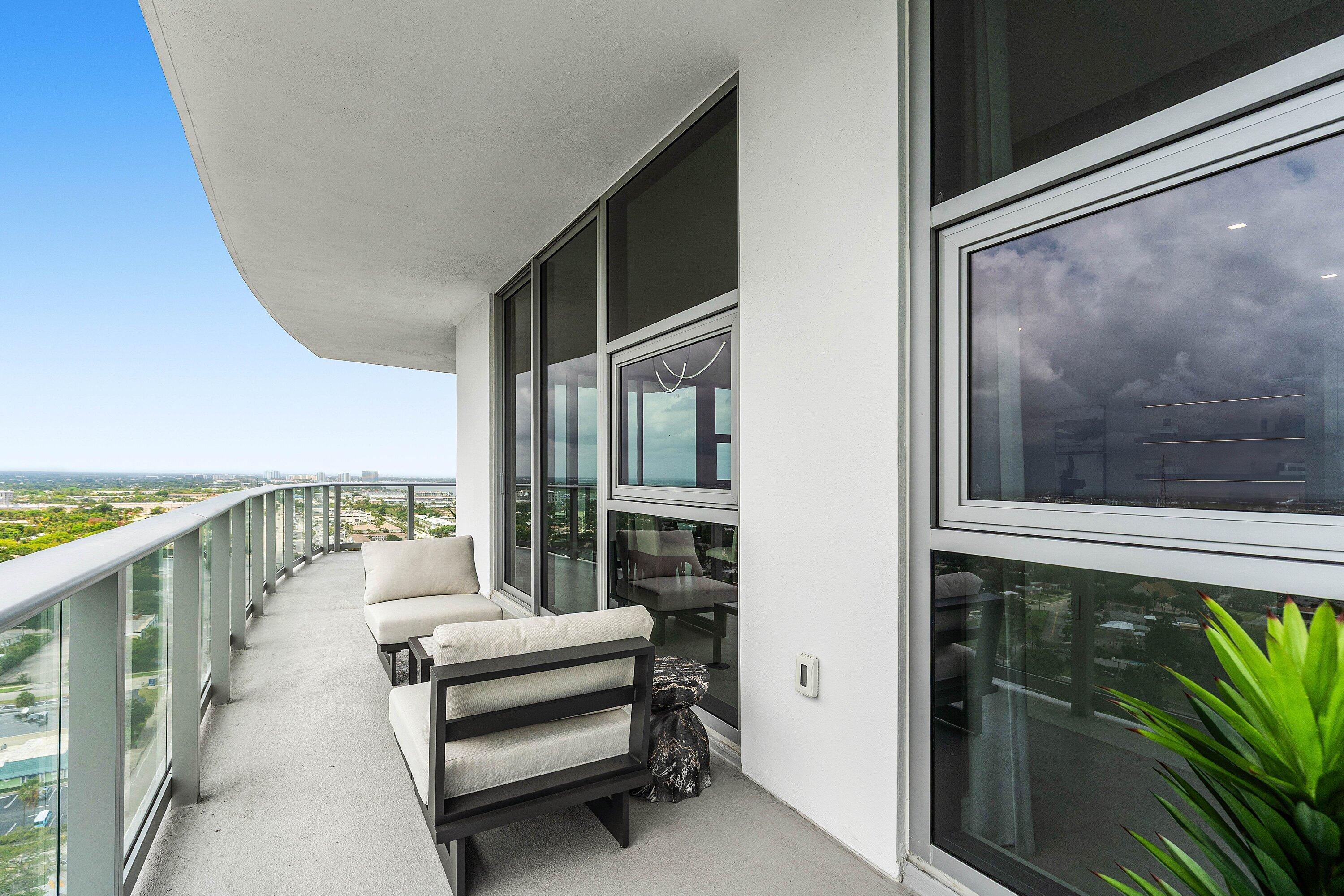 Nautilus 220 Condominium - Residential