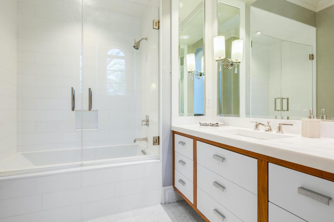 LONG LAKE ESTATES 1 AS - Residential
