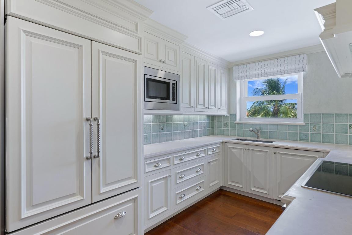 VILLAS INC - Residential
