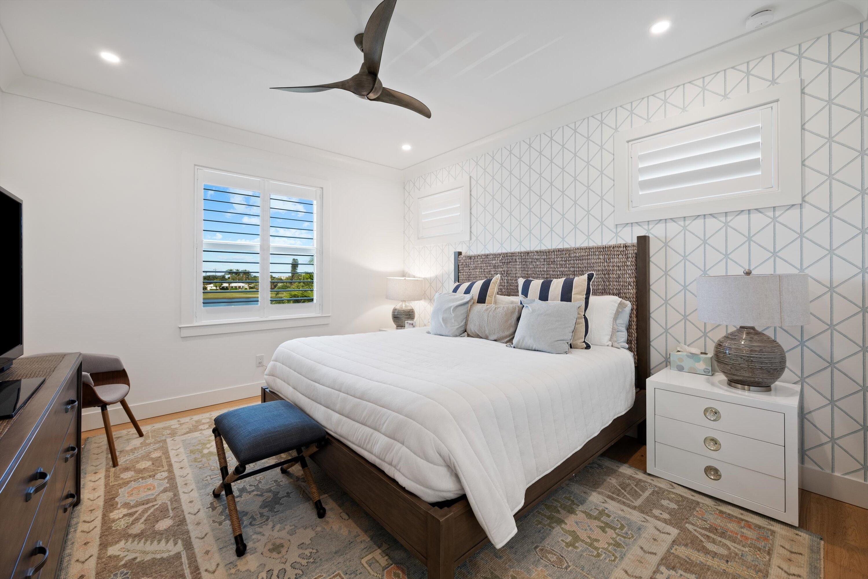 GOLF COURSE ADD TO VILLAGE OF NORTH PALM BEACH - Residential