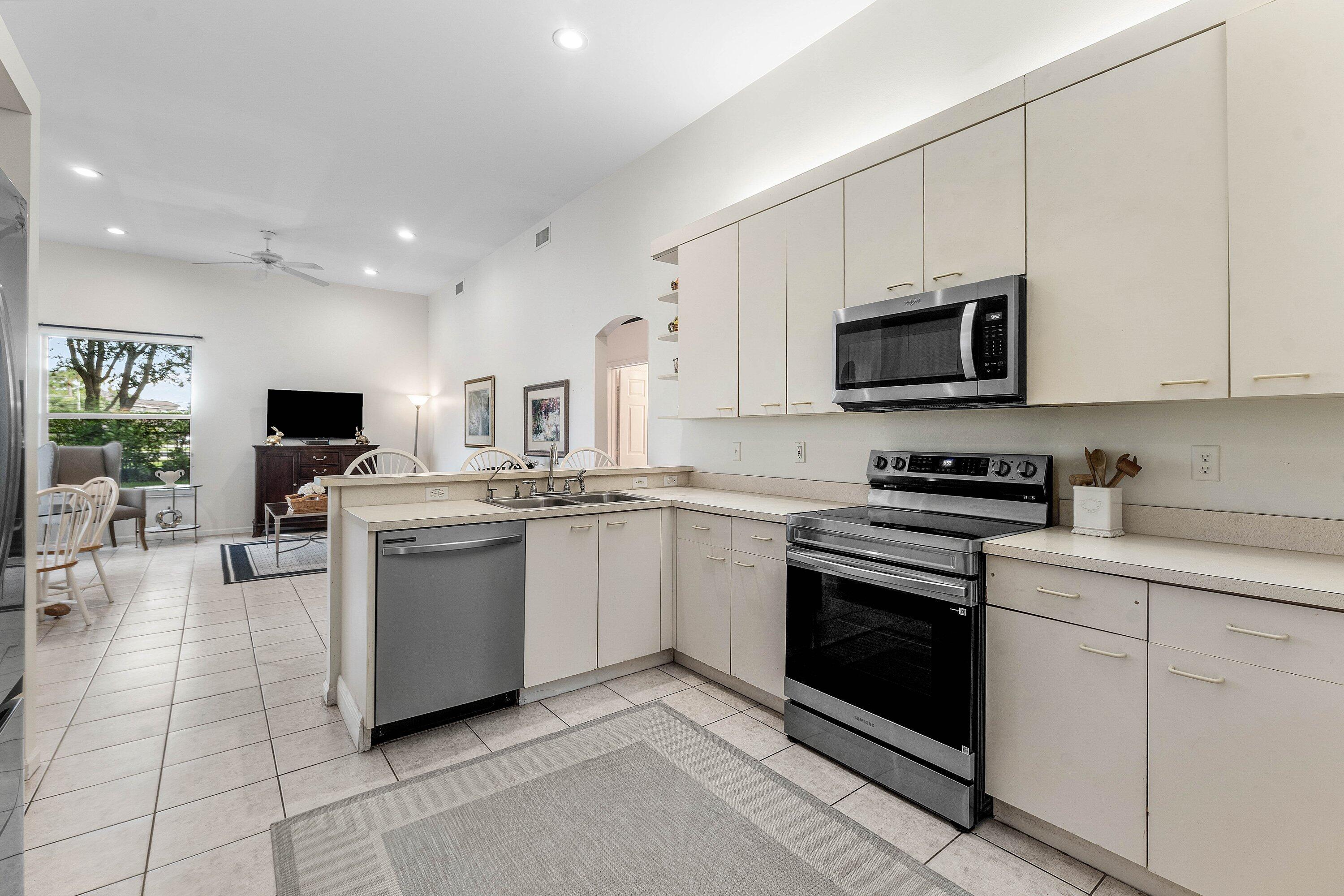 Cypress Lakes - Residential Lease