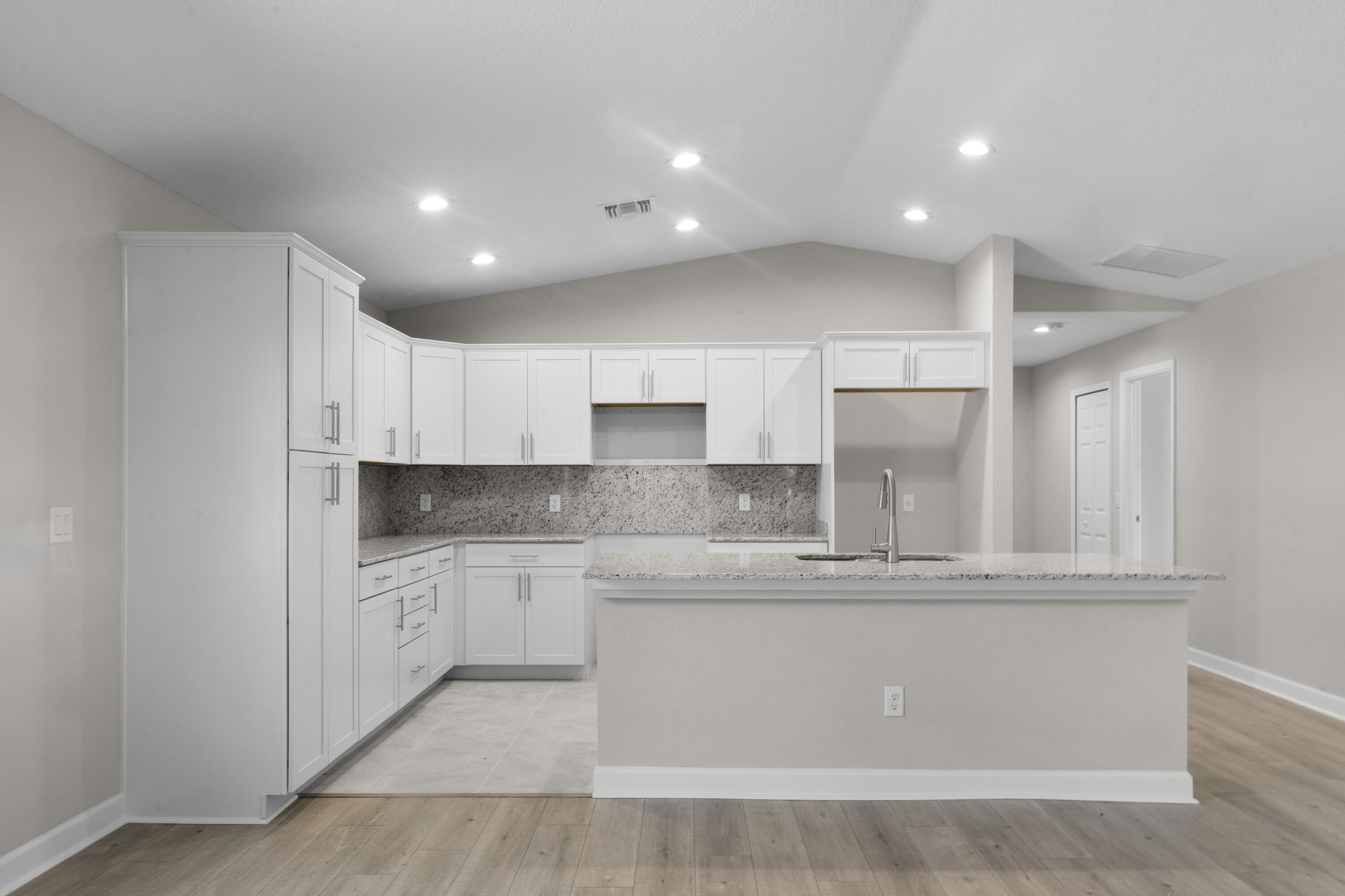 Spanish Lakes Riverfront - Residential