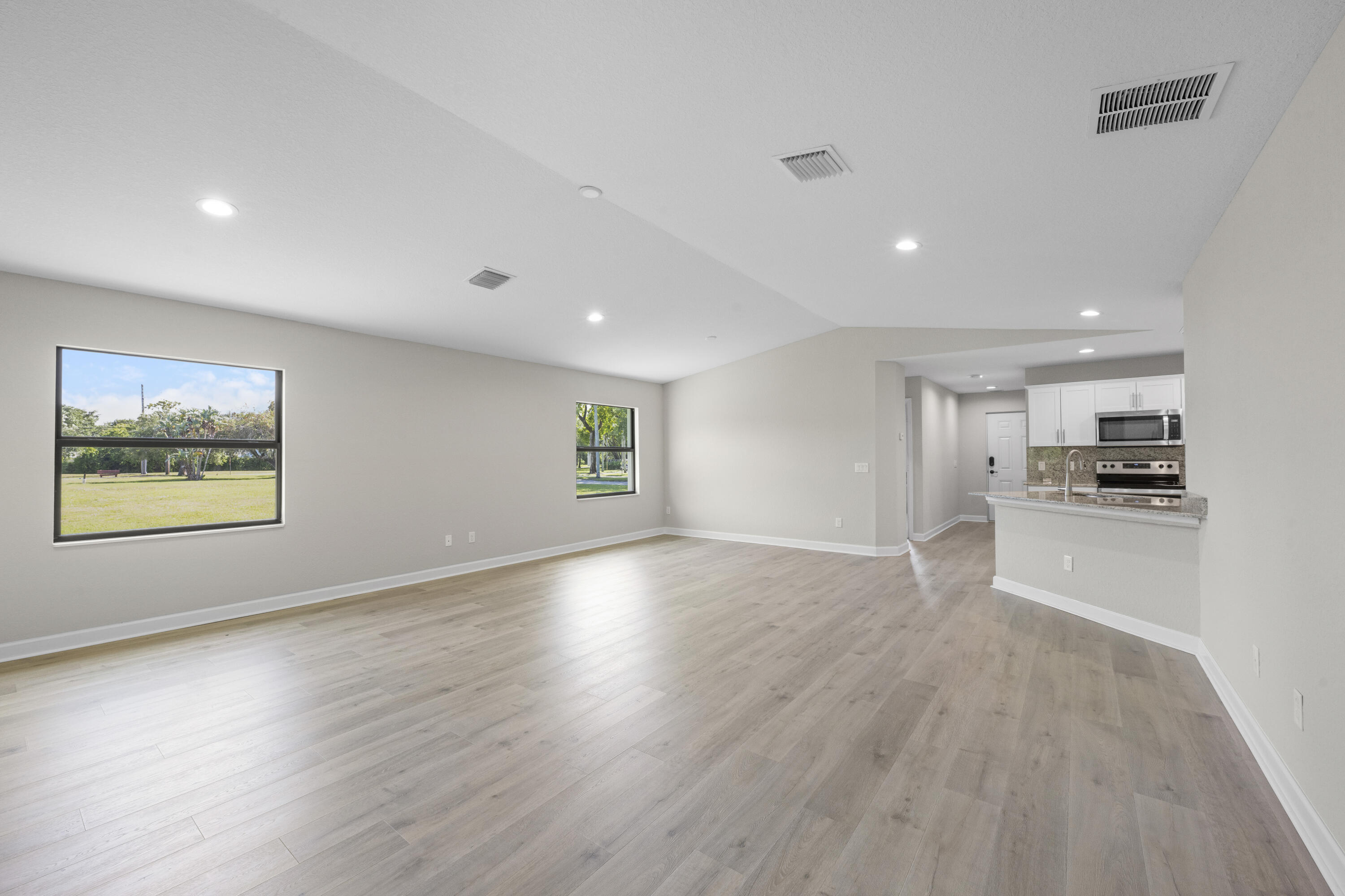 Spanish Lakes Riverfront - Residential