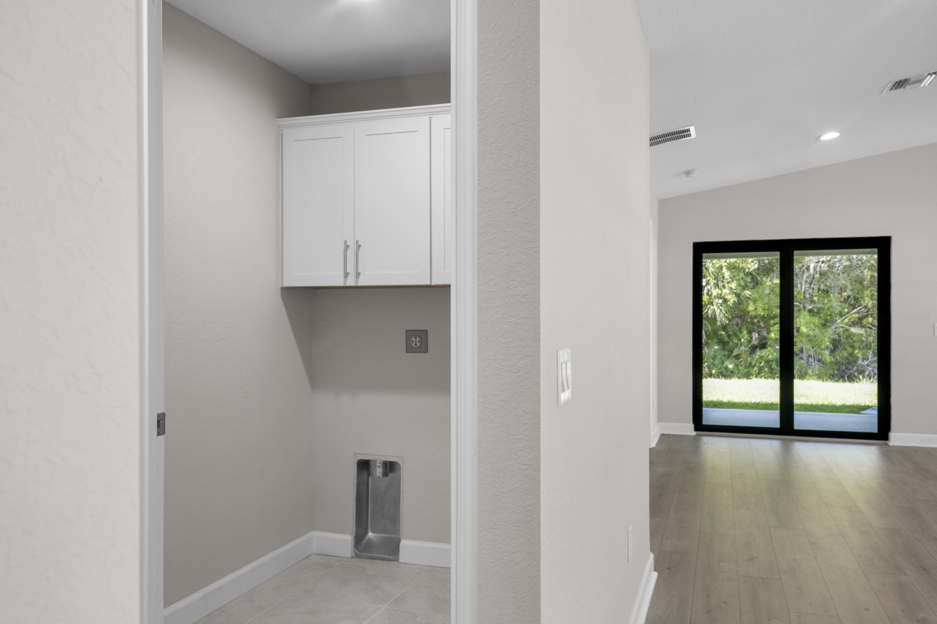 Spanish Lakes Riverfront - Residential