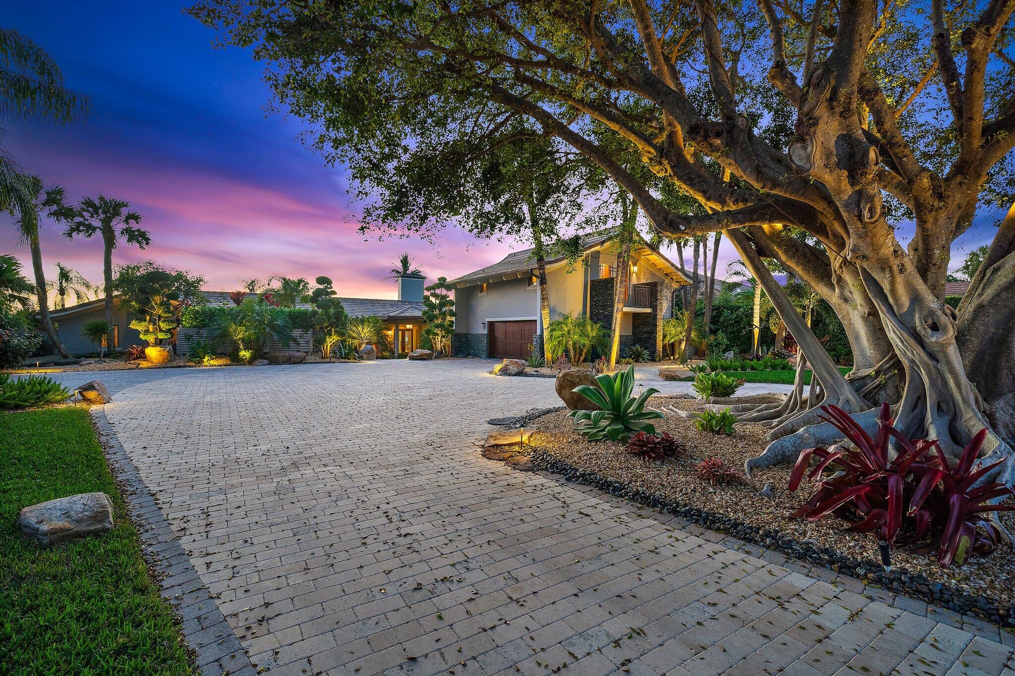 JUPITER INLET BEACH COLONY - Residential