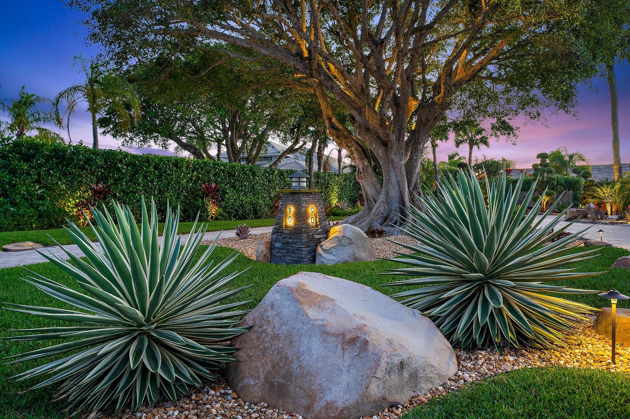 JUPITER INLET BEACH COLONY - Residential