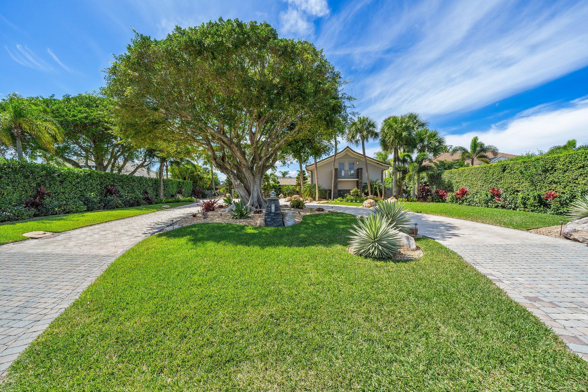 JUPITER INLET BEACH COLONY - Residential