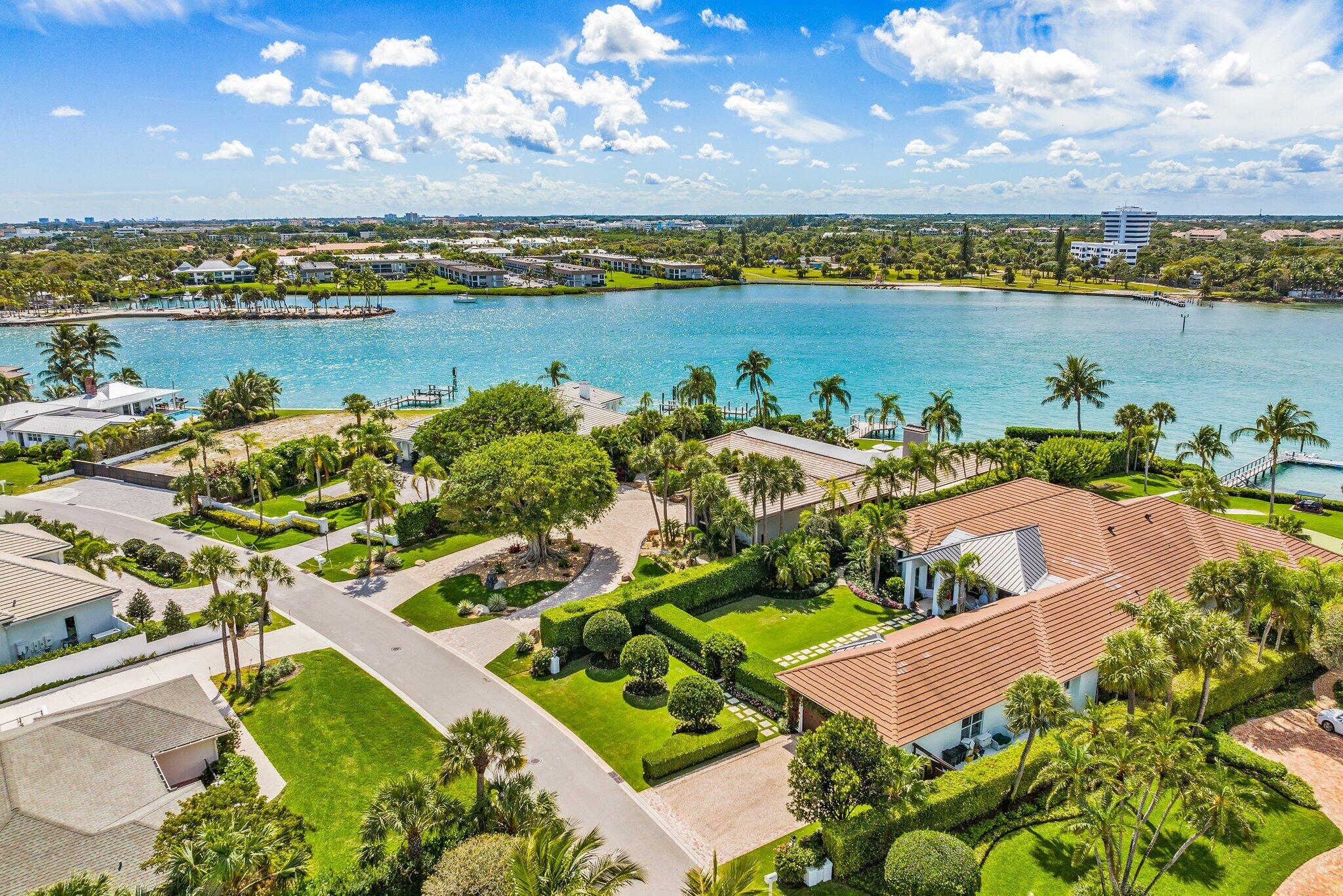 JUPITER INLET BEACH COLONY - Residential