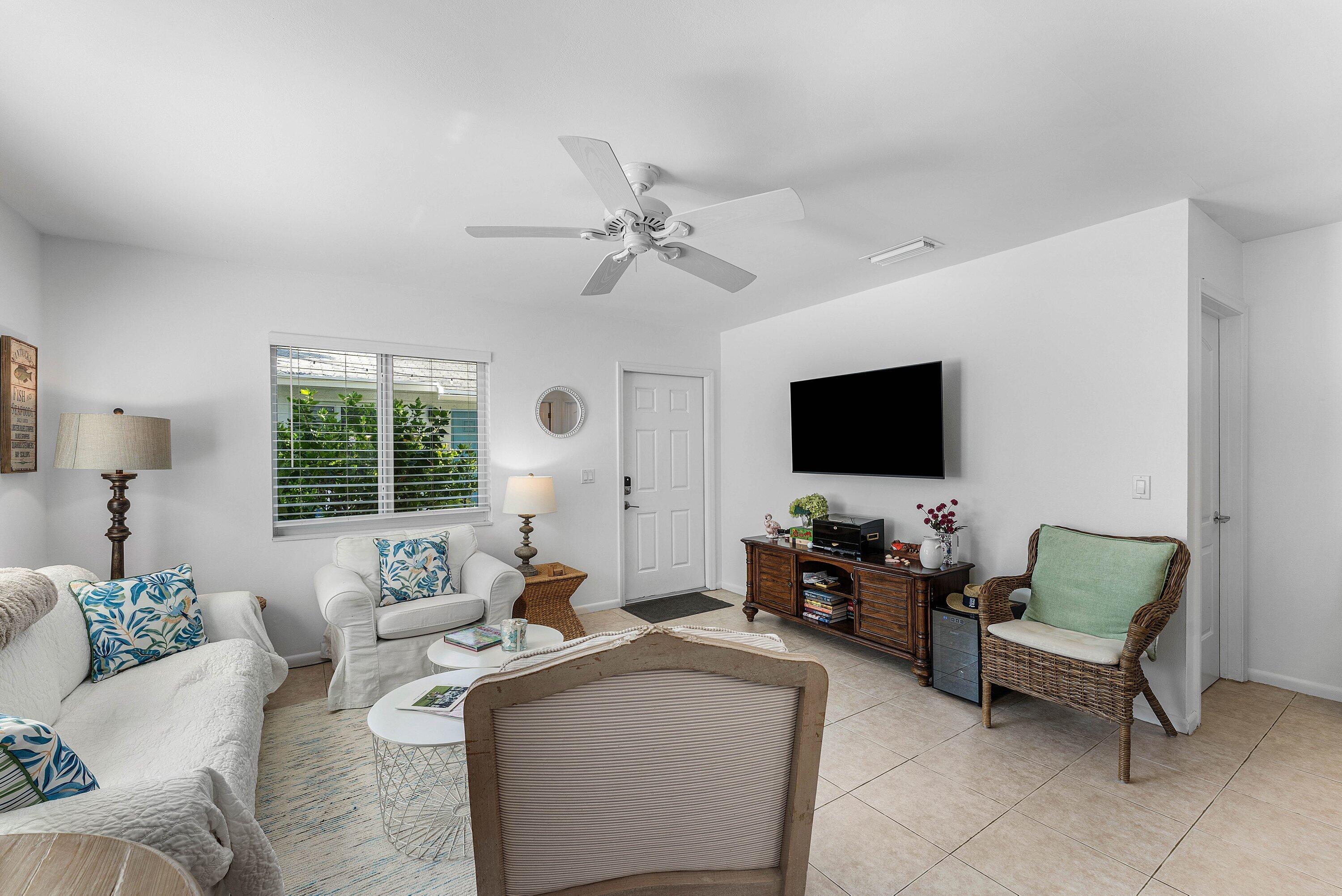 HIGHLAND PARK DELRAY - Residential Lease