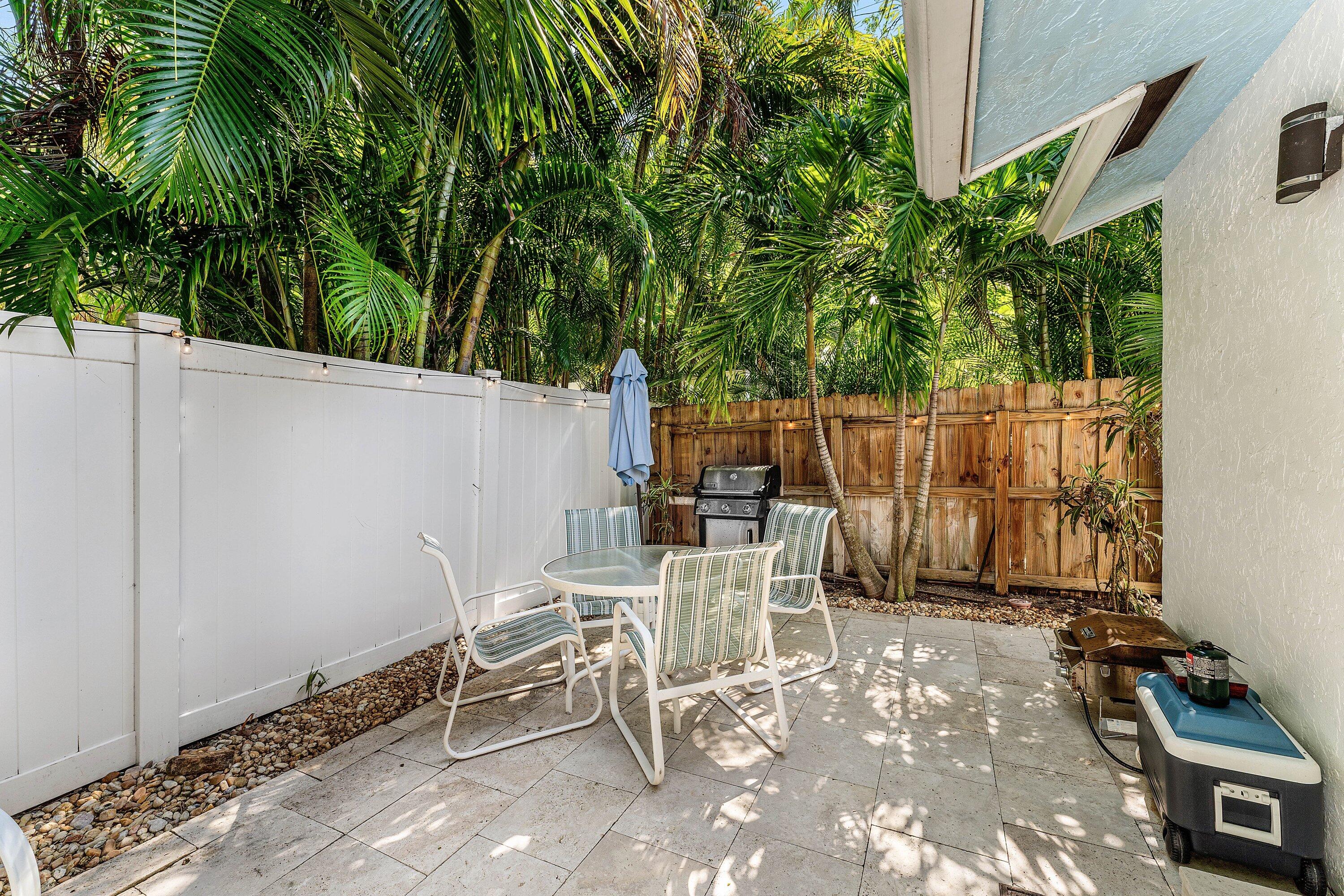 HIGHLAND PARK DELRAY - Residential Lease