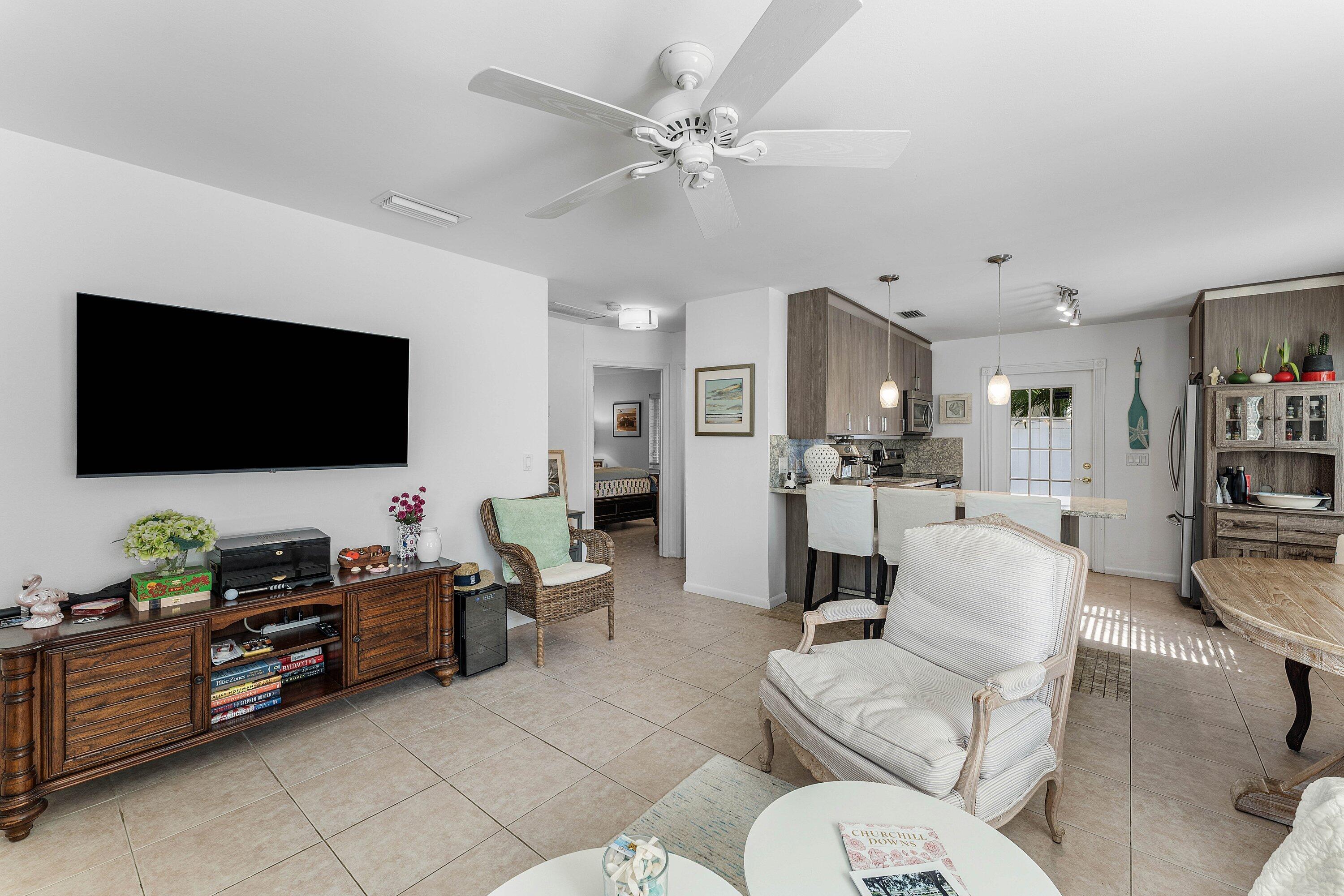 HIGHLAND PARK DELRAY - Residential Lease