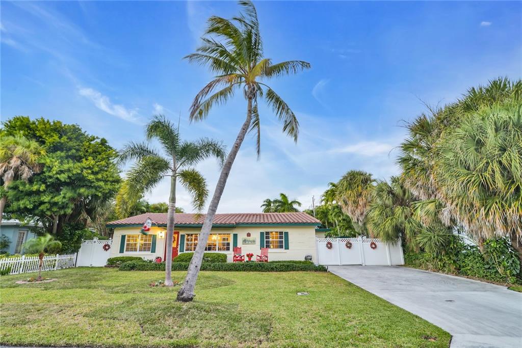 HILLSBORO SHORES - Residential